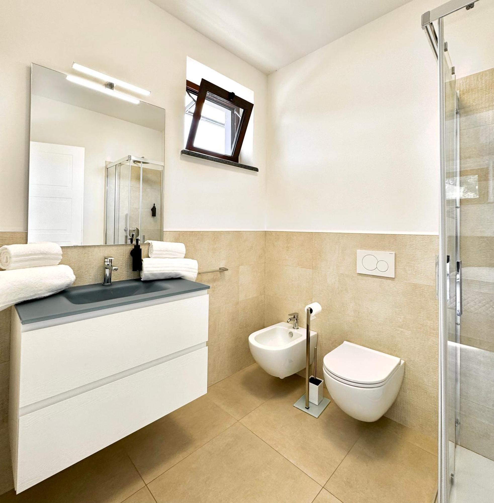 Mirage Rooms & Apartments Porto Venere Buitenkant foto